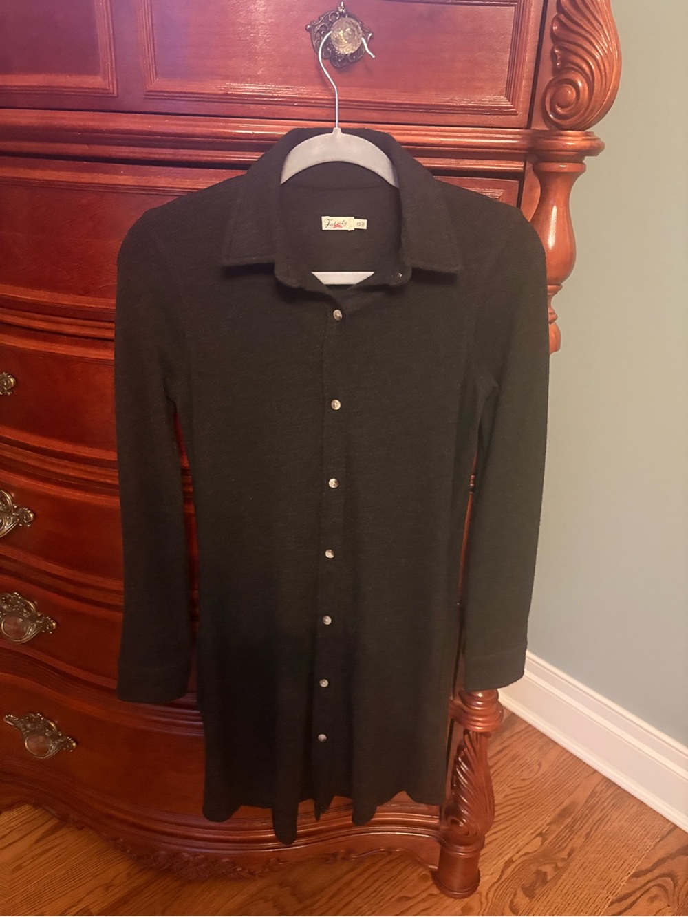 Faherty Women’s Black Long-Sleeve Button-Up Dress